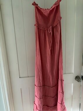 Strapless Ruffled Maxi Dress - mauve